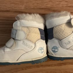 Cute Baby Girl Timberland Boots-size 2 Baby 