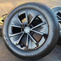 18” LEXUS RZ300e RZ450e RZ350e New Gloss Black OEM Wheels and Tires
