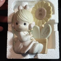 1988 Precious Moments 'A Growing Love' Figurine, Still New in Box