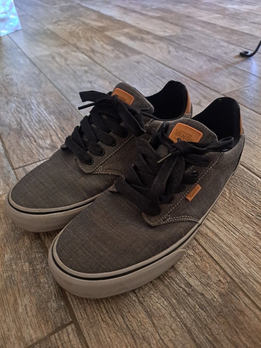 Vans Atwood Deluxe Shoes