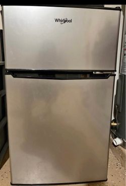 Whirlpool Mini Fridge Freezer Dorm