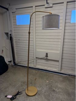 floor lamp