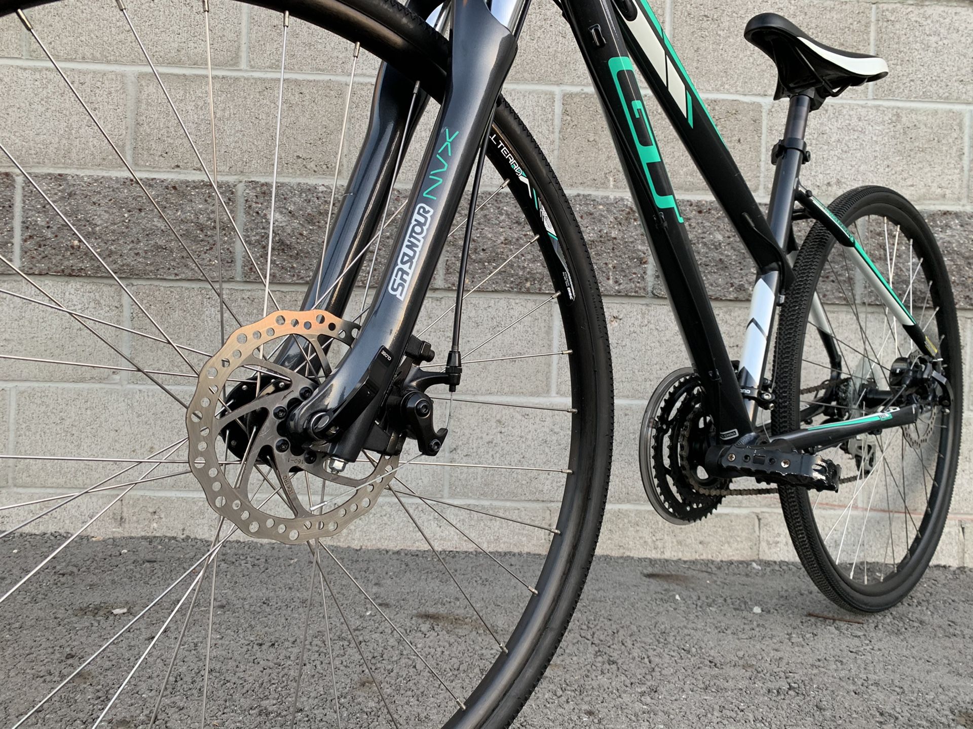 Gt women's talera 4.0 hybrid bike sale