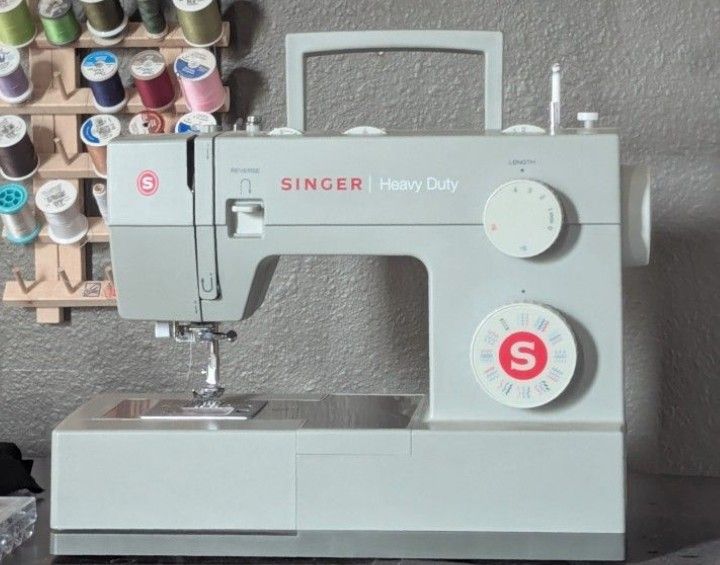 Singer 4452
