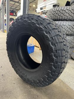 LT35x12.50x17 TOYO RT TRIAL 10PLY 