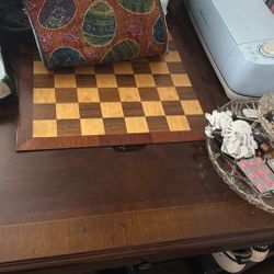 Chess Table Talon Claws As The Legs 