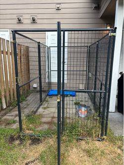 Large dog kennel