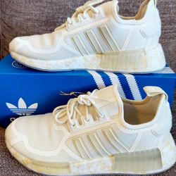 Size 8.5 Women's / 7.5 Men's - Brand New Adidas NMD_R1 Shoes 