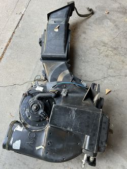 Ford rear AC/heating Unit