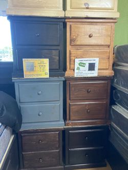 2 Drawer Nightstand Pinewood