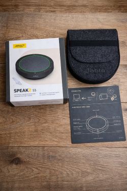 Jabra Speak2 55 Bluetooth USB Speakerphone Full Duplex Beamforming IP64 Audio