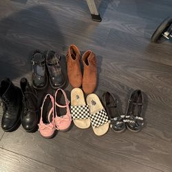 Lot Of Shoes 6.5