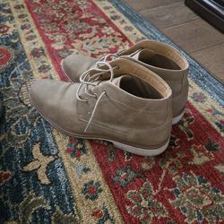Men's Shoes Size 10.5