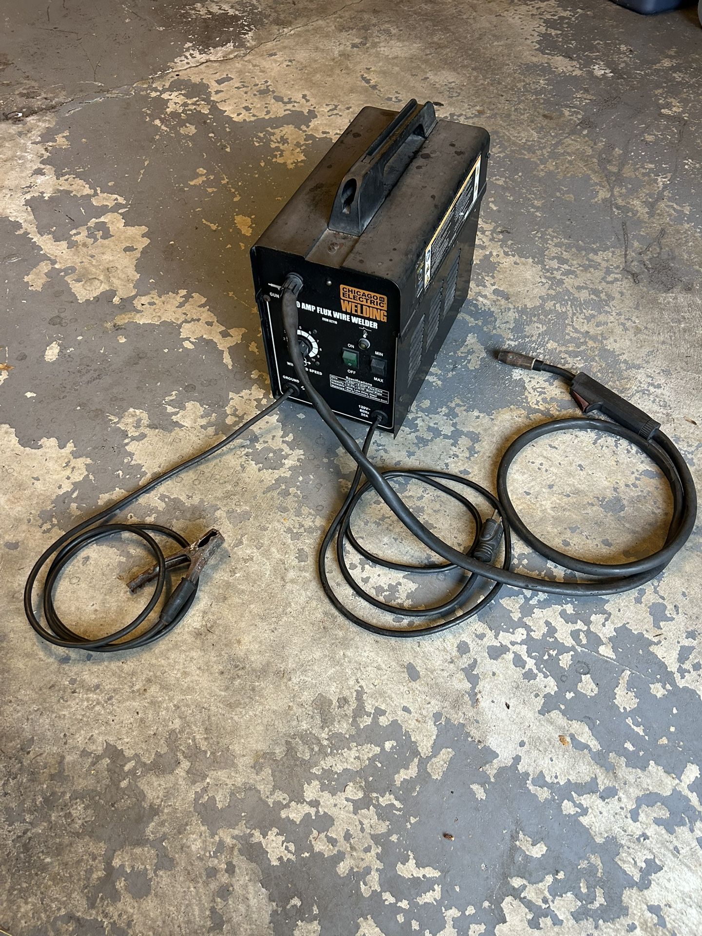 Chicago Electric 98871 90 Amp Flux Wire Welder