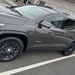 2019 GMC Acadia