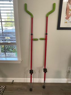 Kids Adjustable Walking Stilts