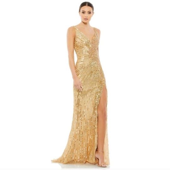 MAC DUGGAL GOLD BEADED FLORAL SLEEVELESS GOWN size 4
