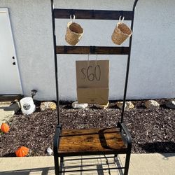 Entry Bench With Baskets 