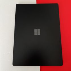 Microsoft Surface Laptop 5 (2022) 13.5” Touch Screen 12th Generation intel i5 with 512GB SSD (powerful Laptop) 