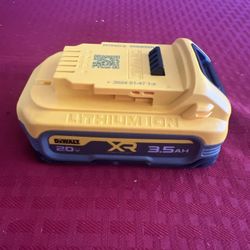 DEWALT DCBP320 20V XR Powerstack Compact Battery 3.5 AH