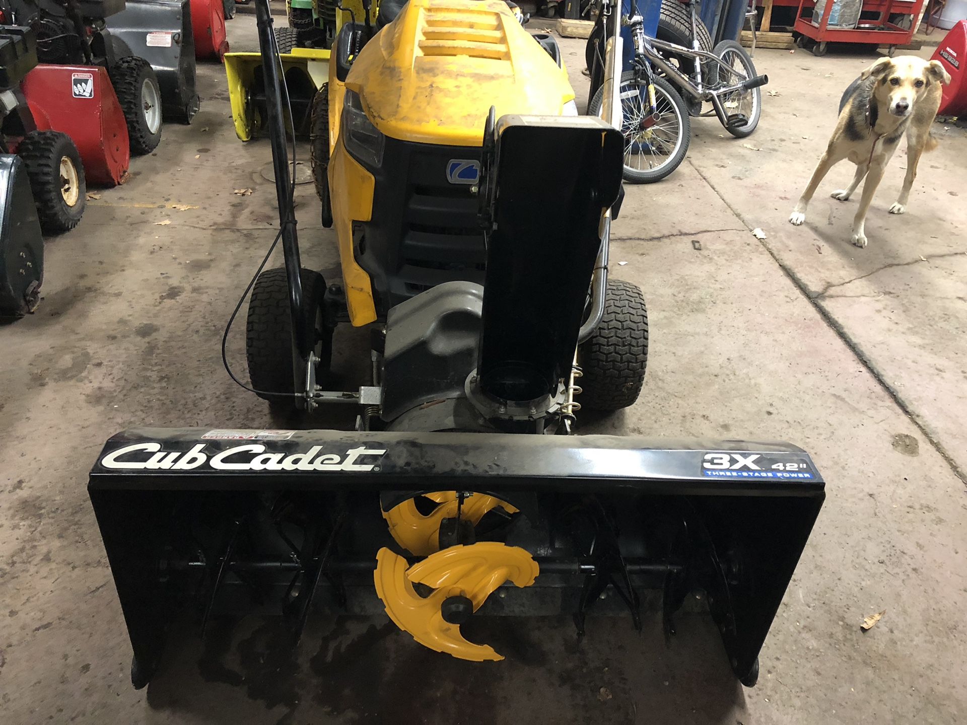 Cub cadet XT1 snow blower for Sale in Seekonk, MA OfferUp