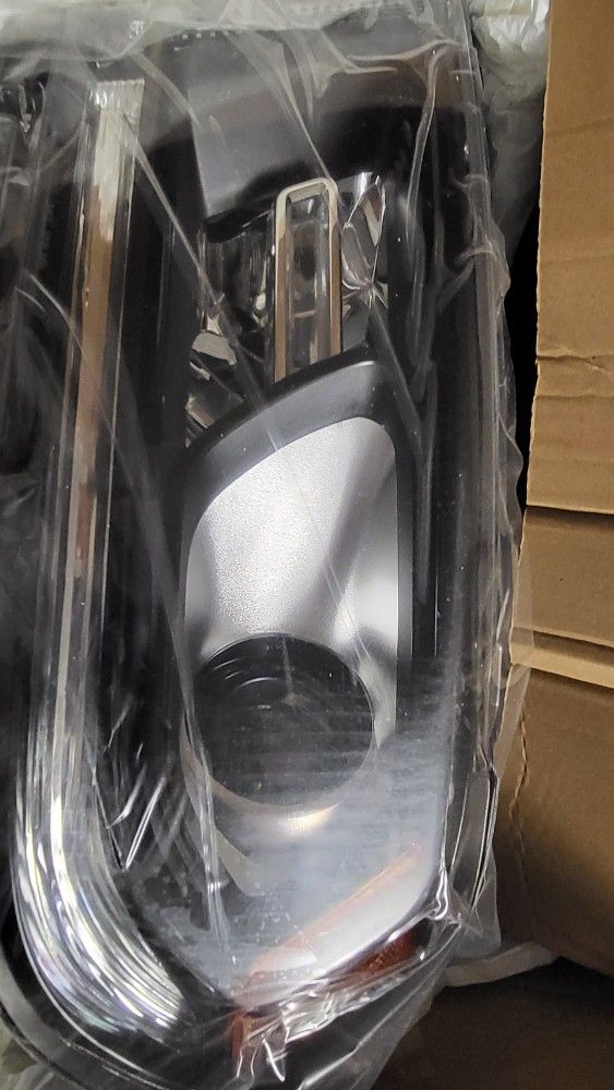 Headlights Dodge Durango 2014 Black Trim