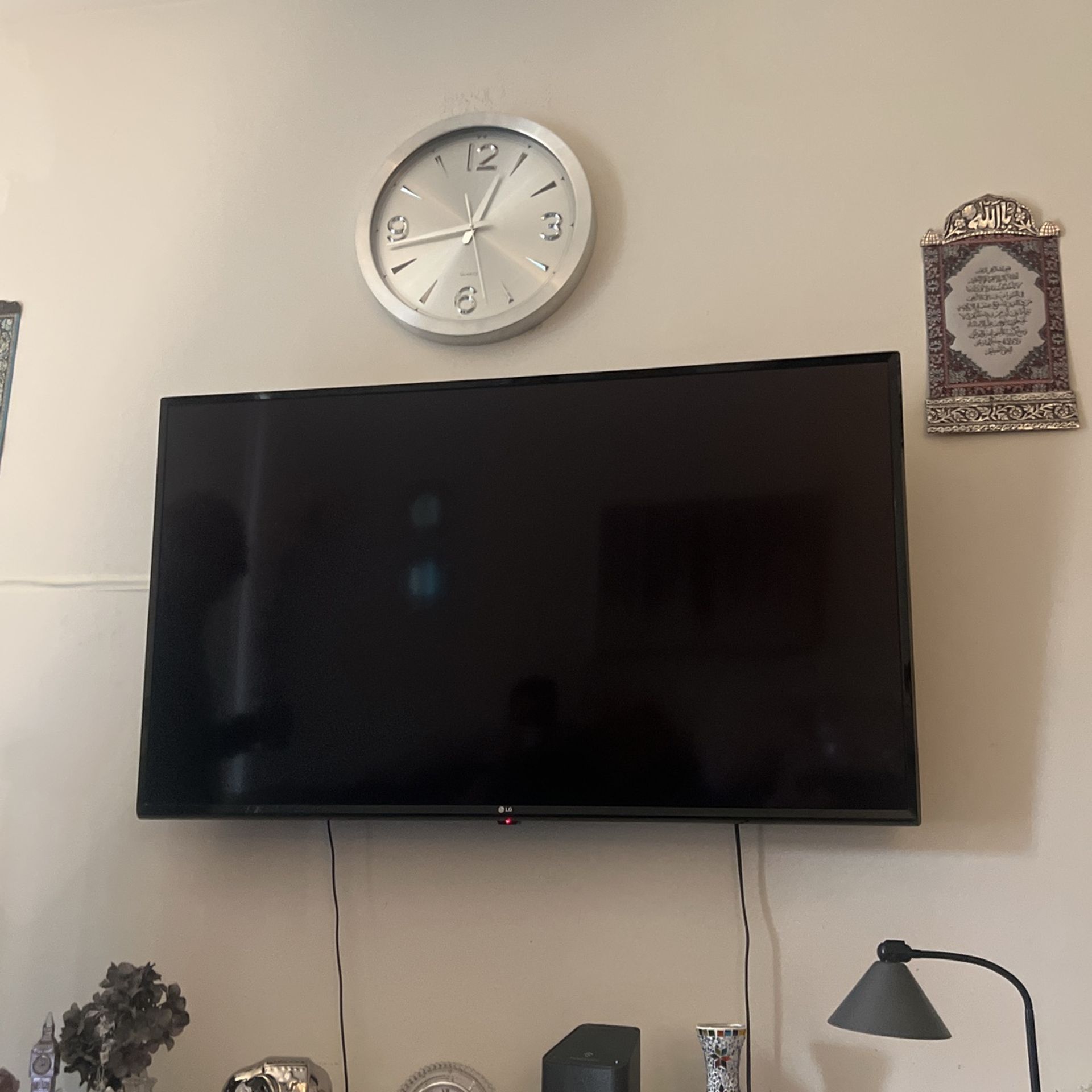 LG Tv 50 Inches