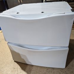 Washer and dryer storage stands