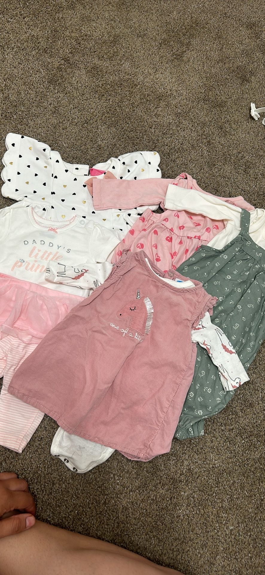 5 Baby Girl Outfits 0-3 Months