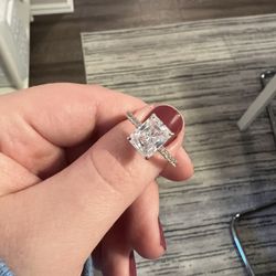 Emati Rose Gold Ring 