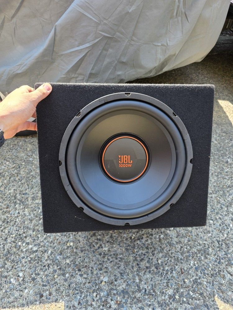 JBL 12 Inch Subwoofer With Box