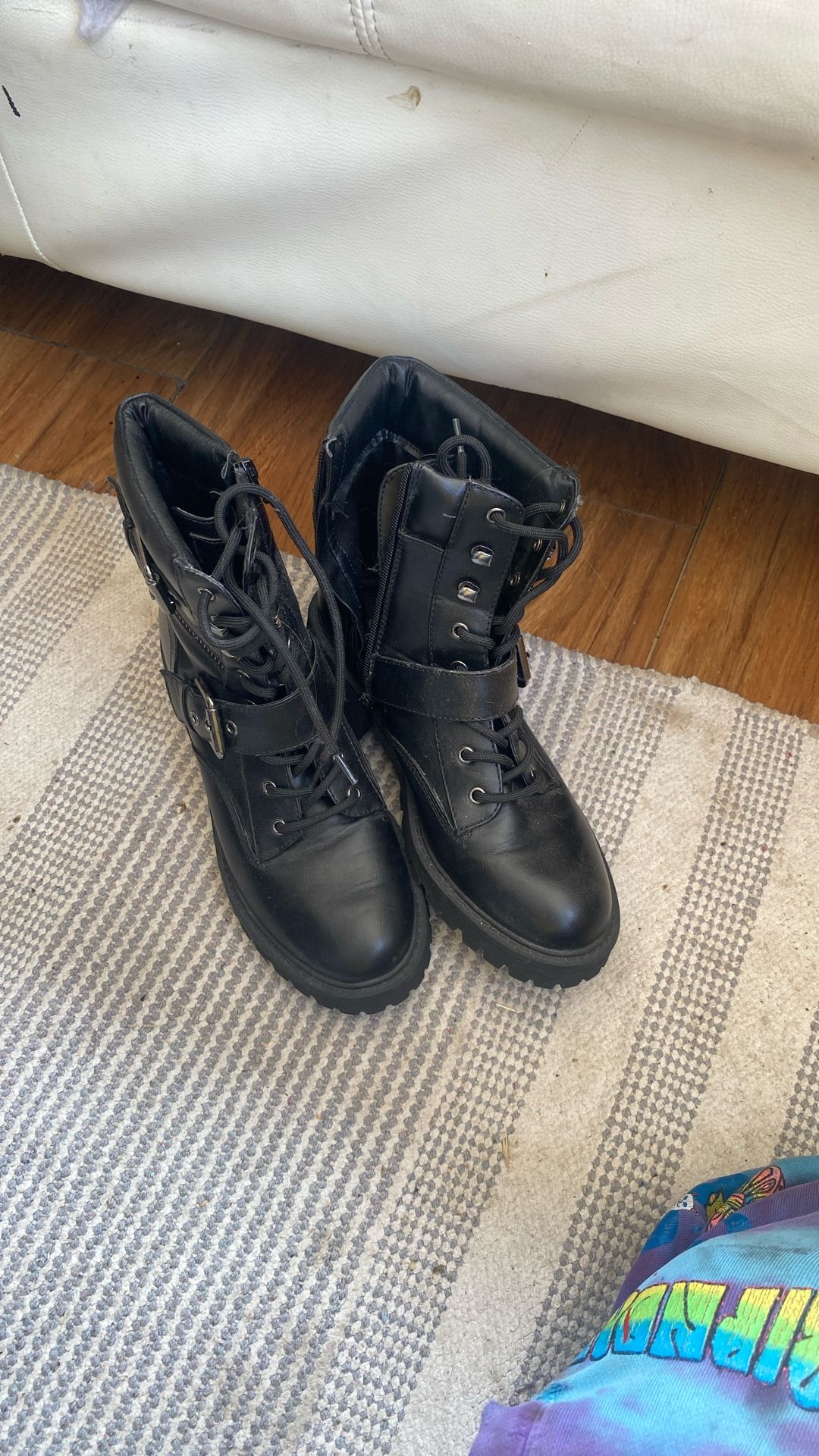 Guess Boots