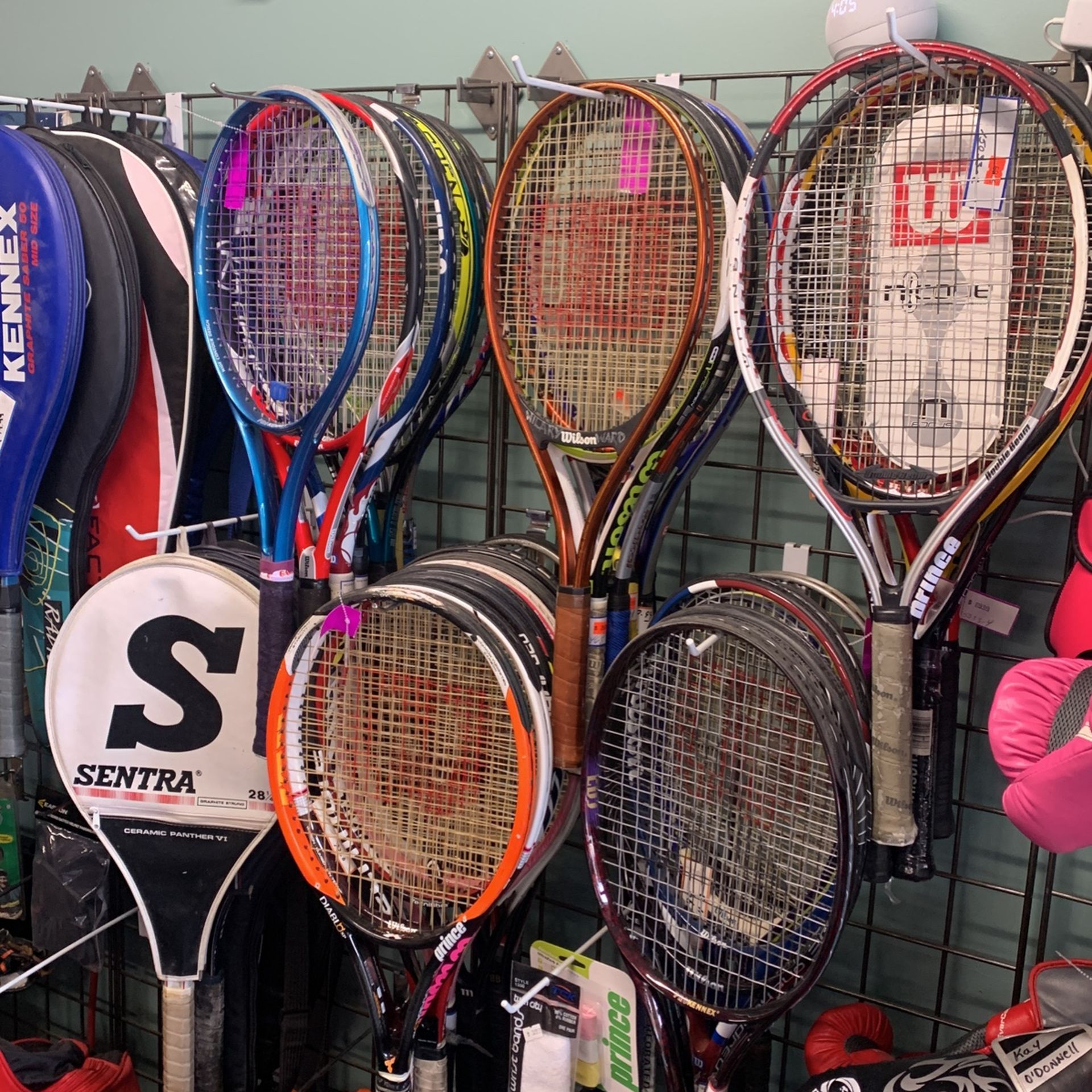 Tennis rackets all Low Priced 