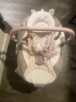 New Ingenuity-Cradling Bouncer