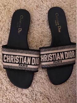 Fashion sandals