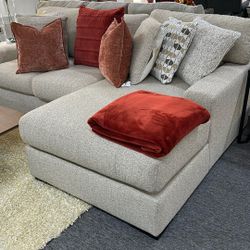 Small Sectional 