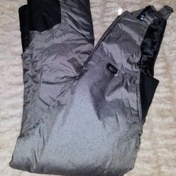 FIRM IN MERCED‼️ YOUTH SNOWBIB SIZE 14/16