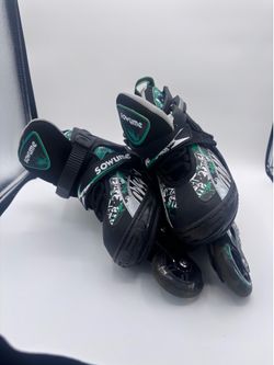 Adjustable size kids inline skates