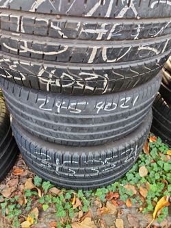 245/40/21