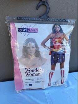 Secret Wishes Wonder Woman Costume Large Cape Tiara Boot Tops Gauntlets