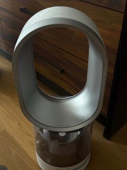 Dyson Humidifier AM10, Hygienic Mist, With Remote, Works Perfectly