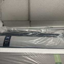 King Queen Size Tempurpedic ProAdapt,  ProBreeze,  LuxeBreeze Mattress  Pro Breeze /Luxe Adapt /Pro Adapt /Adapt /cloud /Tempur pedic contour Supreme 