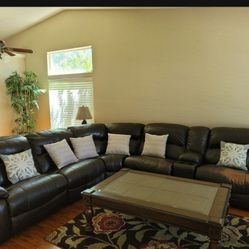 Comfortable Leather Sofa Set