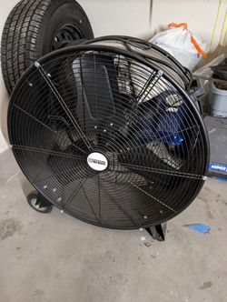 Central Machinery 24" Fan
