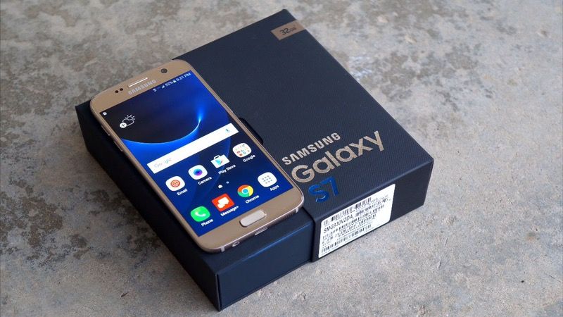 Samsung Galaxy s7 (32gb) - Factory Unlocked - Comes w/ Box + Accessories & 1 Month Warranty
