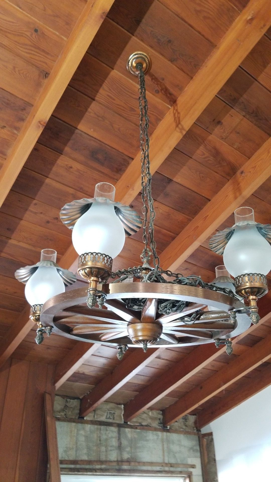 Well wagon chandelier