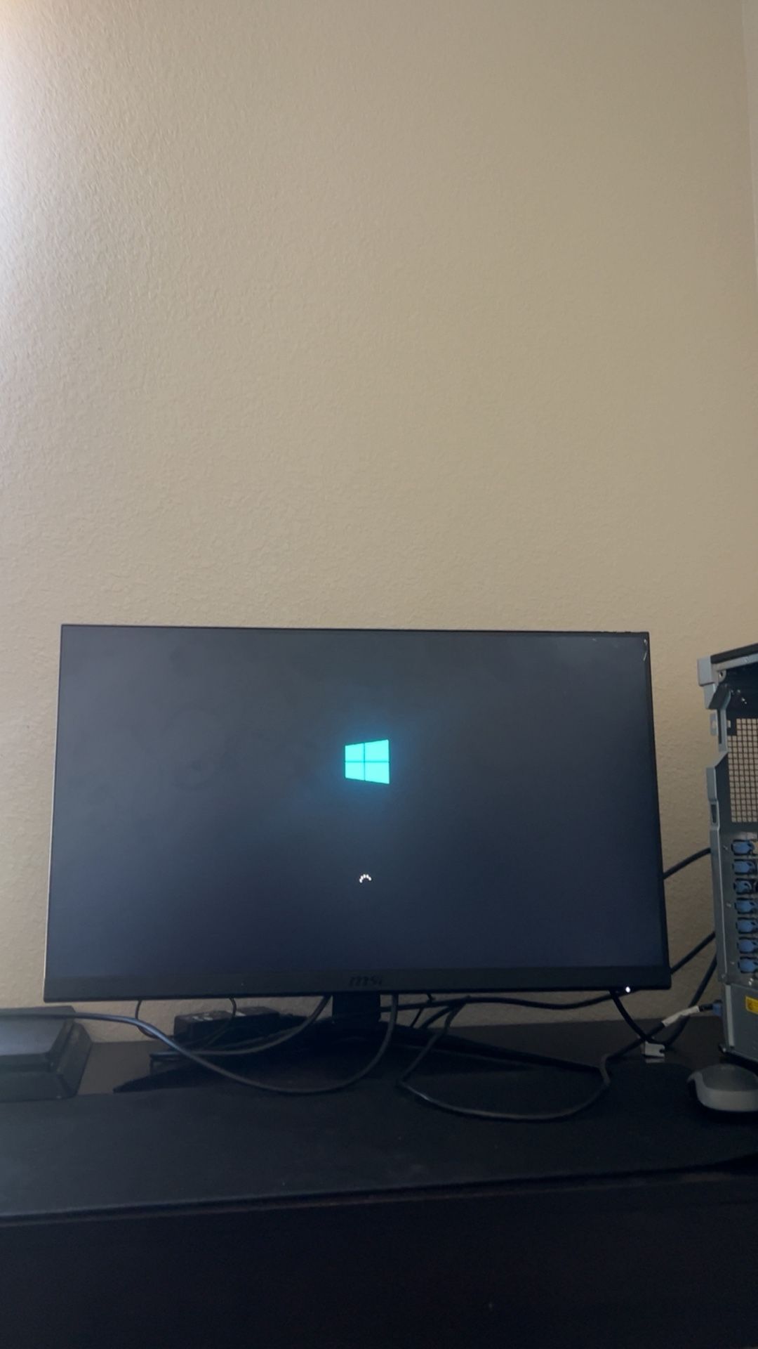 Asus G272 27 Inch