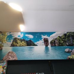 Canvas Decor