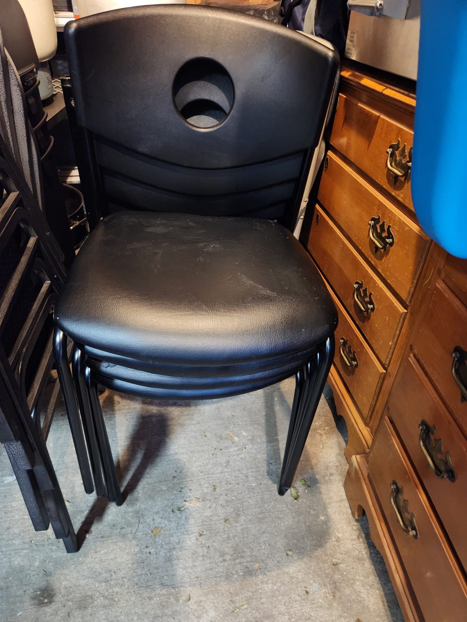 4 chairs.