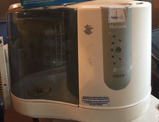 Holmes Evaporative Cool Mist Humidifier with Filter